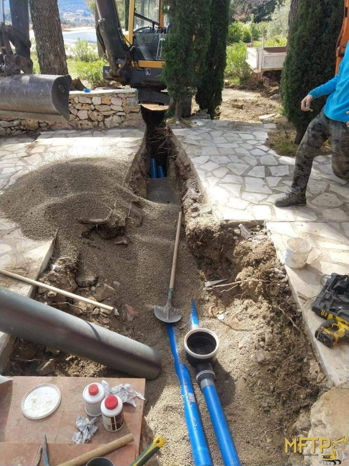 Pose de systèmes autonomes et de fosses Draguignan